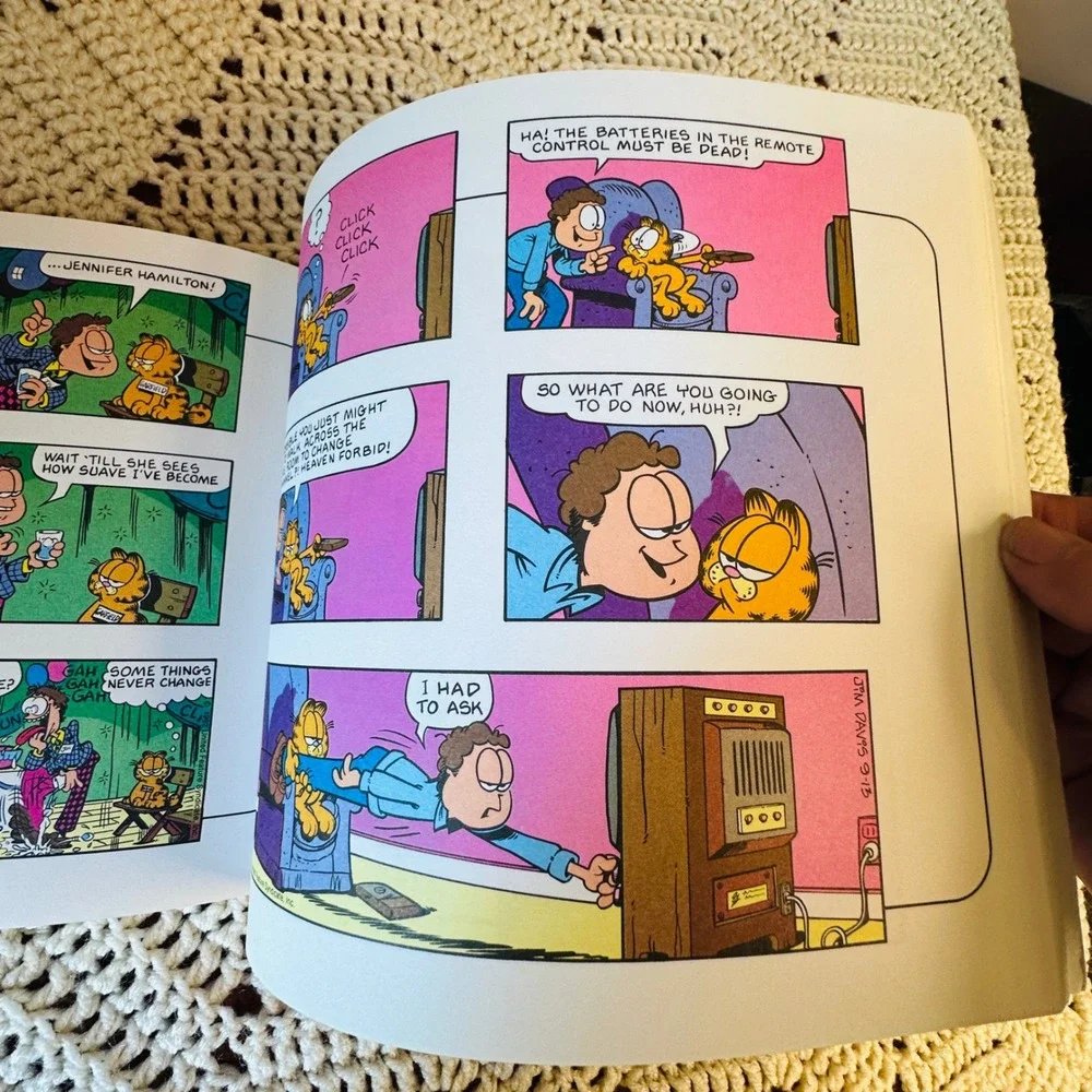 The 7th Garfield Treasury Jim Davis Sunday Comics Collection 1993 Paperback